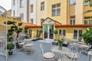 Hotel Hastal Prague Old Town | Prague 1 - Old Town - Centre - Josefov | Relax in our Summer Garden